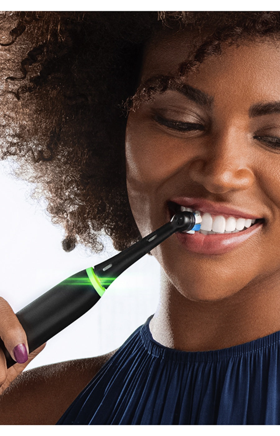 Brosses à dents électriques - iO5 - Blanc & noir