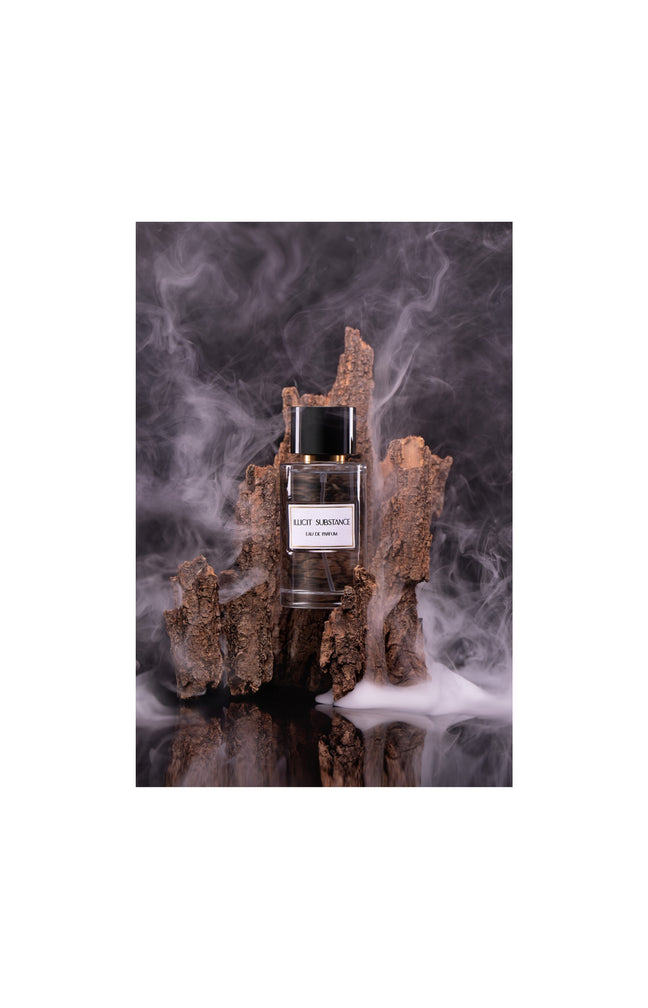 Illicit Substance Eau de parfum - Collection Privée - Boisé